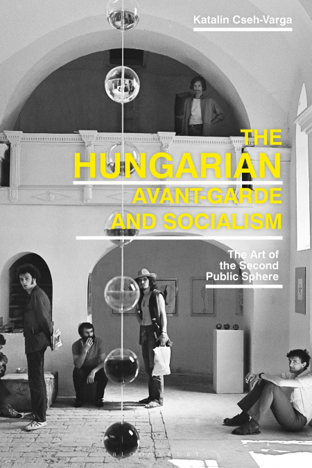 THE HUNGARIAN AVANT-GARDE AND SOCIALISM