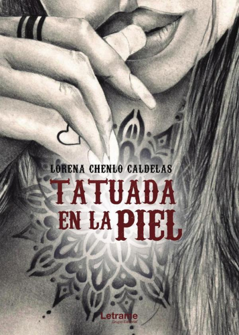 Tatuada en la piel