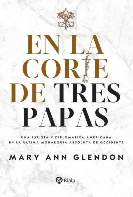 En la corte de tres papas