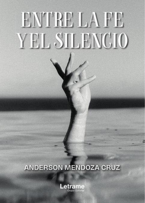 Entre la fe y el silencio