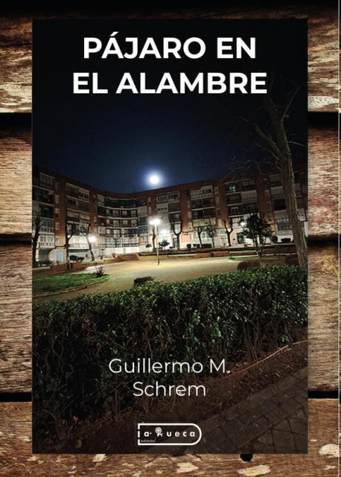 Pájaro en el alambre