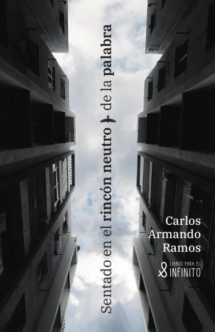 Sentado en el rincón neutro de la palabra