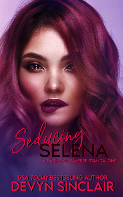 Seducing Selena