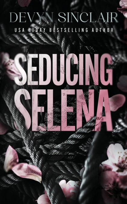 Seducing Selena